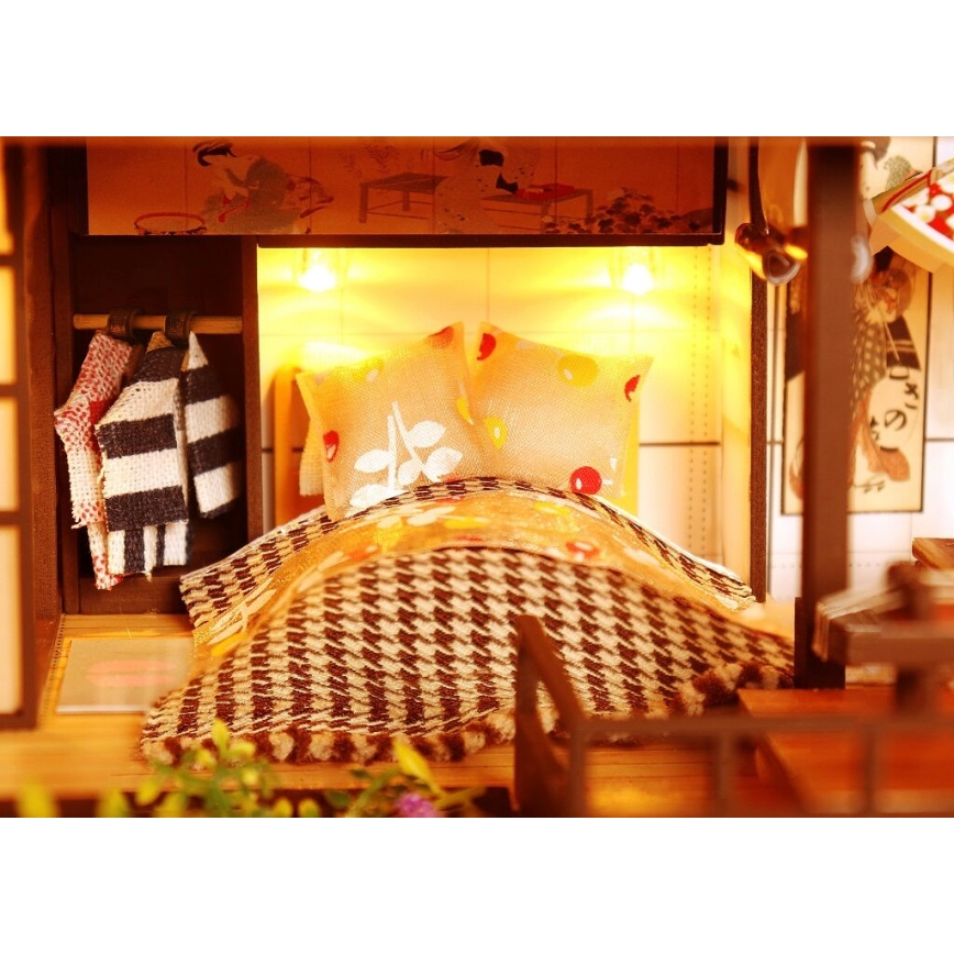 2Kids Toys - Миниатюра домика Роскошная сакуровая вилла 2xAAA