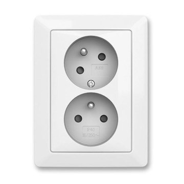 ABB 5513T-C02157 500 - Подвійна домашня розетка з рамкою ZONI 250V біла