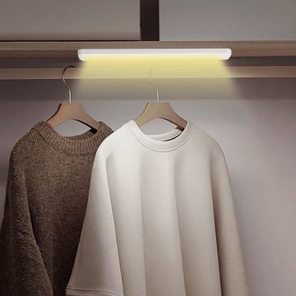 Aigostar - Светодиодная подсветка для шкафа с датчиком движения LED/1,5W/3xAA 3000K