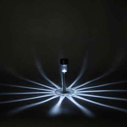 Айгостар - світлодіодний сонячний світильник світлодіод/2В ІР44 40 мА·год матовий хром