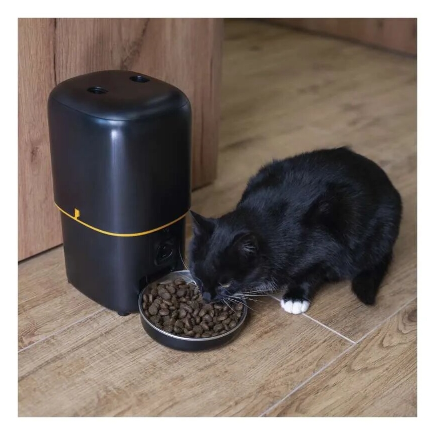 Автоматическая кормушка 4 л/5V/3xD черный Wi-Fi