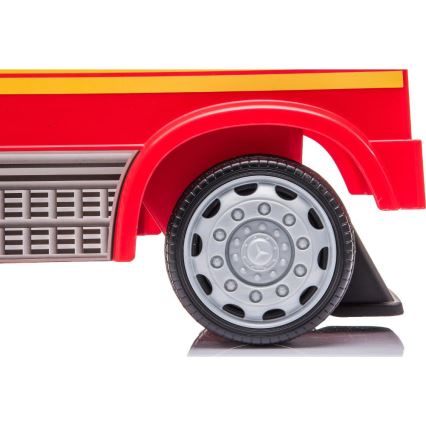 Біговел Mercedes Пожежники 2xAA червоний