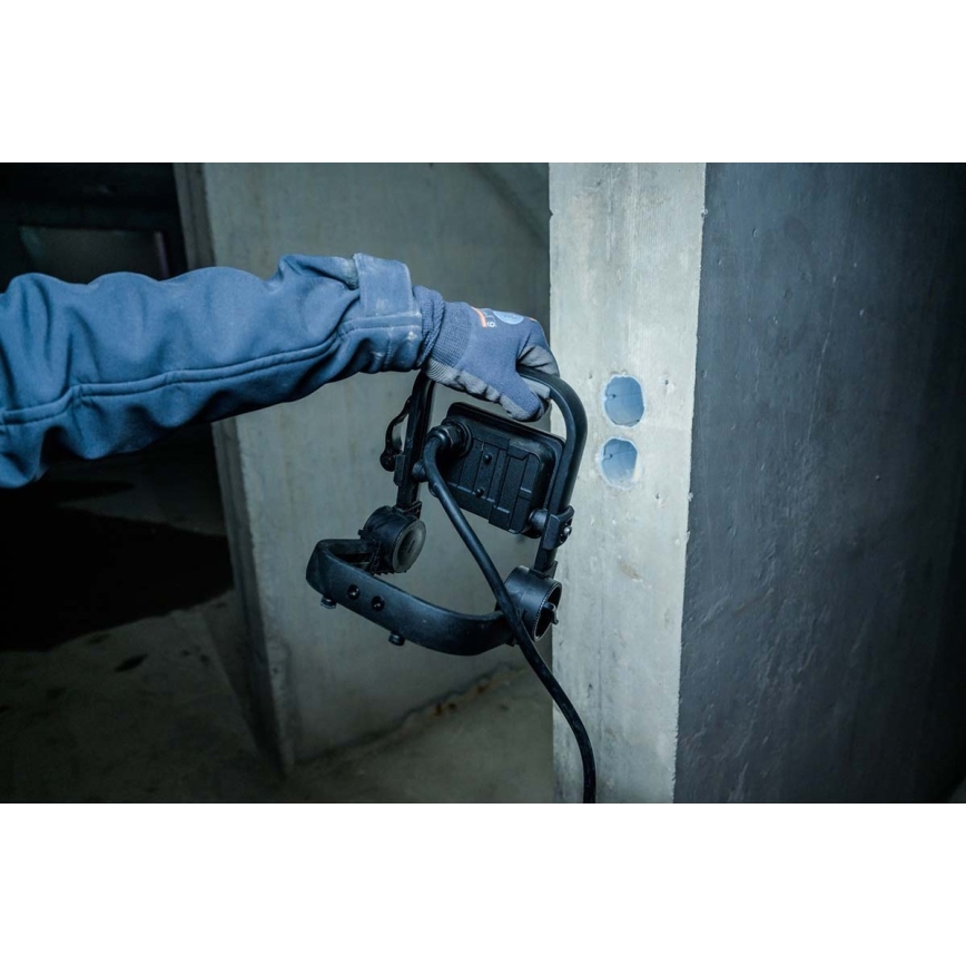 Brennenstuhl - Светодиодный уличный прожектор с подставкой LED/10W/230V 6500K IP65