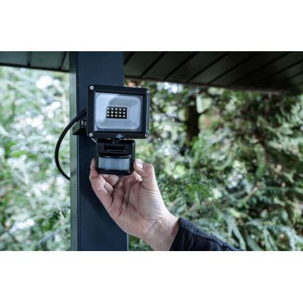 Brennenstuhl - Вуличний світлодіодний прожектор з датчиком LED/10W/230V 6500K IP65