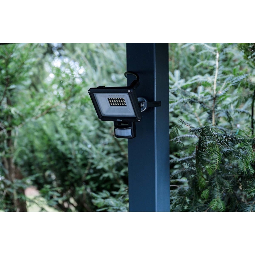 Brennenstuhl - Вуличний світлодіодний прожектор з датчиком LED/20W/230V 6500K IP65