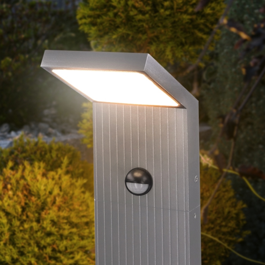 Brilagi - уличный светодиодный светильник с датчиком RIANO LED/8W/230V серебристый IP65