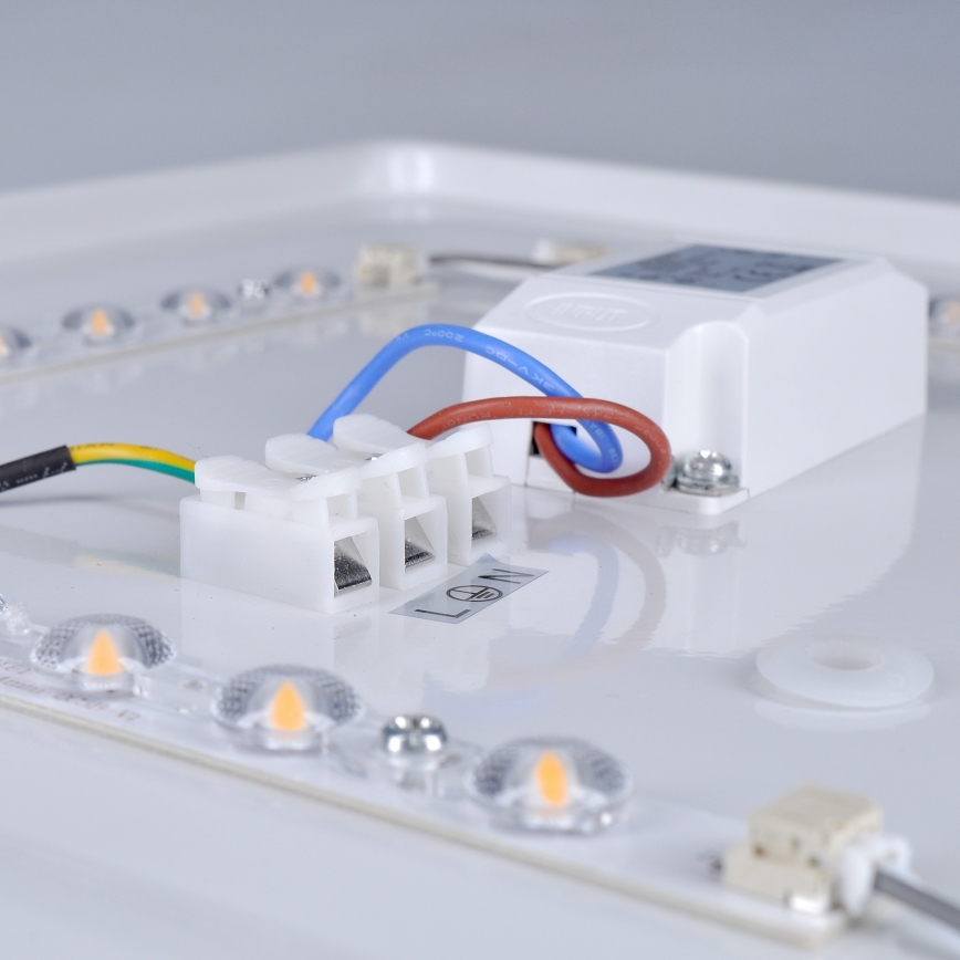 Brilagi - светодиодный потолочный светильник PLAIN LED/24W/230V 37,5x37,5 cm 3000K