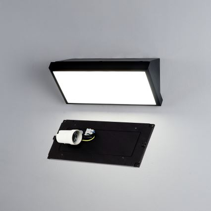 Brilagi - LED RGBW диммируемый уличный настенный светильник TRIANGLE 1xE27/15W/230V 2700–6500K IP65 чёрный