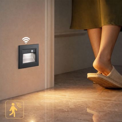 Brilagi - LED сходовий світильник з датчиком STEP LIGHT LED/1,5W/230V IP44 чорний