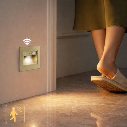 Brilagi - LED сходовий світильник зі сенсором STEP LIGHT LED/1,5W/230V IP44 золотий