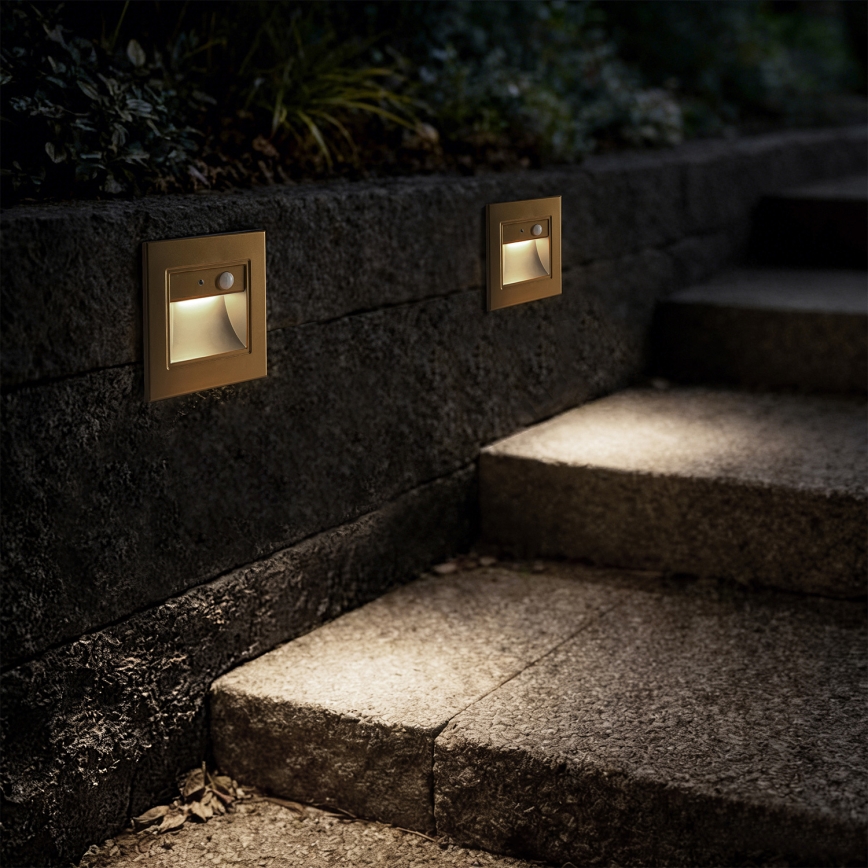 Brilagi - LED сходовий світильник зі сенсором STEP LIGHT LED/1,5W/230V IP44 золотий