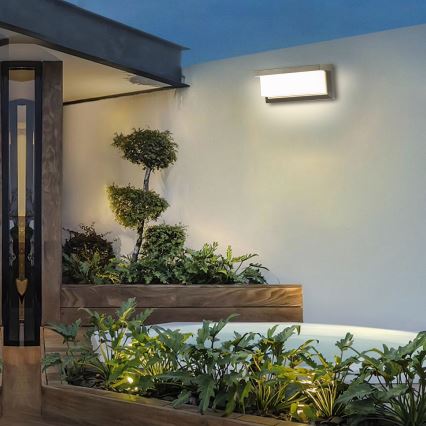 Brilagi - LED Вуличний настінний світильник з датчиком BRICKY LED/12W/230V сірий IP54