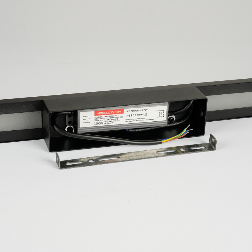 Brilagi - LED вуличний настінний світильник LUNA, 24 Вт / 230 В, 3000 K, IP65, 100 см, чорний, CRI 90