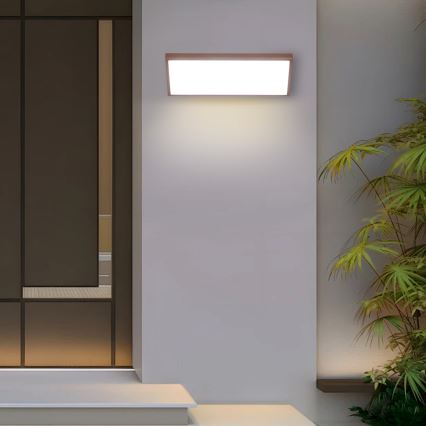 Brilagi - светодиодный уличный настенный светильник с датчиком TRIANGLE LED/42 Вт/230 В, 45 см, коричневый, IP65