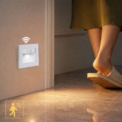 Brilagi - лестничный светильник LED с датчиком STEP LIGHT, 1,5 Вт, 230 В, IP44, белый