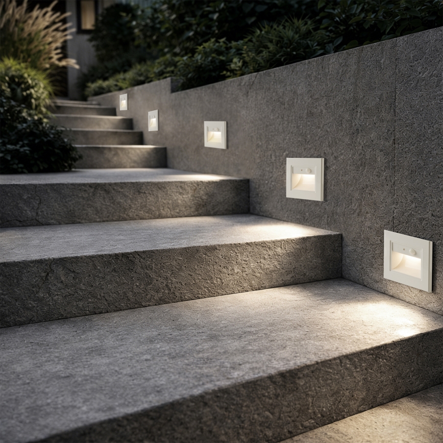 Brilagi - лестничный светильник LED с датчиком STEP LIGHT, 1,5 Вт, 230 В, IP44, белый