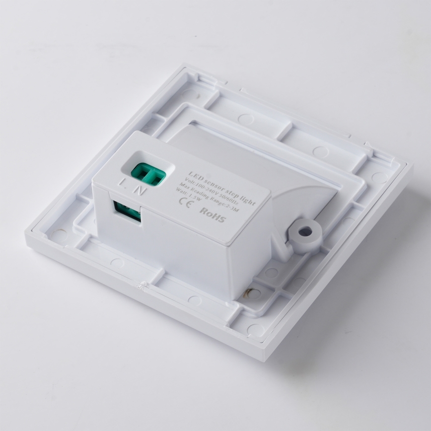Brilagi - лестничный светильник LED с датчиком STEP LIGHT, 1,5 Вт, 230 В, IP44, белый