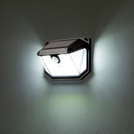 Brilagi - Светодиодный настенный светильник на солнечной батарее с датчиком WALLIE LED/4W/5,5V 1200mAh 6500K IP65