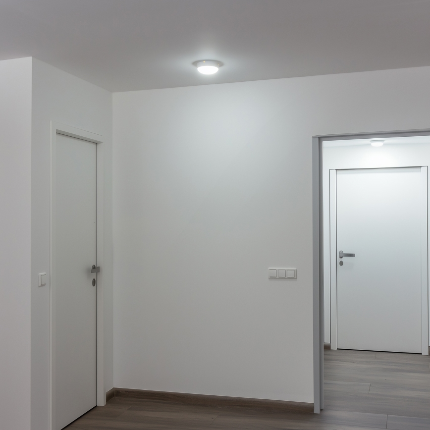Brilagi - Светодиодный потолочный промышленный светильник SIMA LED/12W/230V IP65 белый
