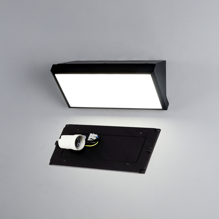 Brilagi - LED RGBW димований зовнішній настінний світильник TRIANGLE 1xE27/9W/230V 2700-6500K IP65 чорний