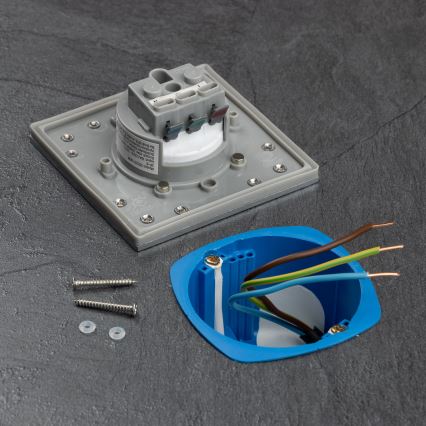 Brilagi - Уличная встроенная напольная розетка IP55 матовый хром квадратная