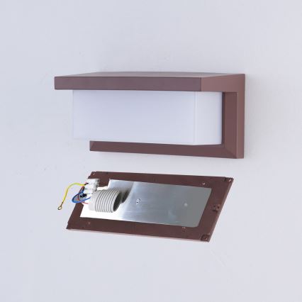 Brilagi - уличный настенный светильник BRICKY 1xE27/60W/230V коричневый IP54
