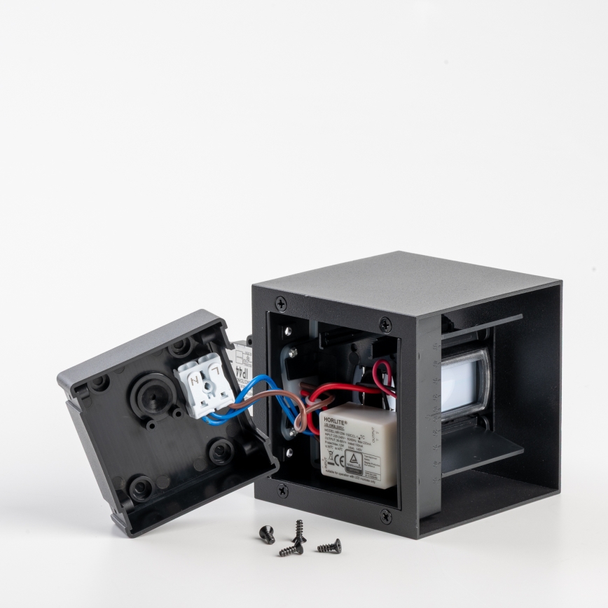 BRILAGI - уличный настенный светильник CUBE с датчиком движения, LED 6 Вт/230 В, черный, IP65