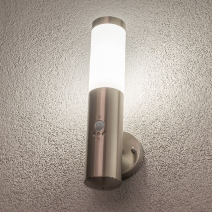 BRILAGI - уличный настенный светильник с датчиком ELIA 1xE27/20W/230V IP44 матовый хром