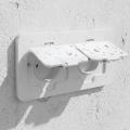 Brilagi - встраиваемая уличная напольная розетка с двумя гнездами IP55, белая, прямоугольная