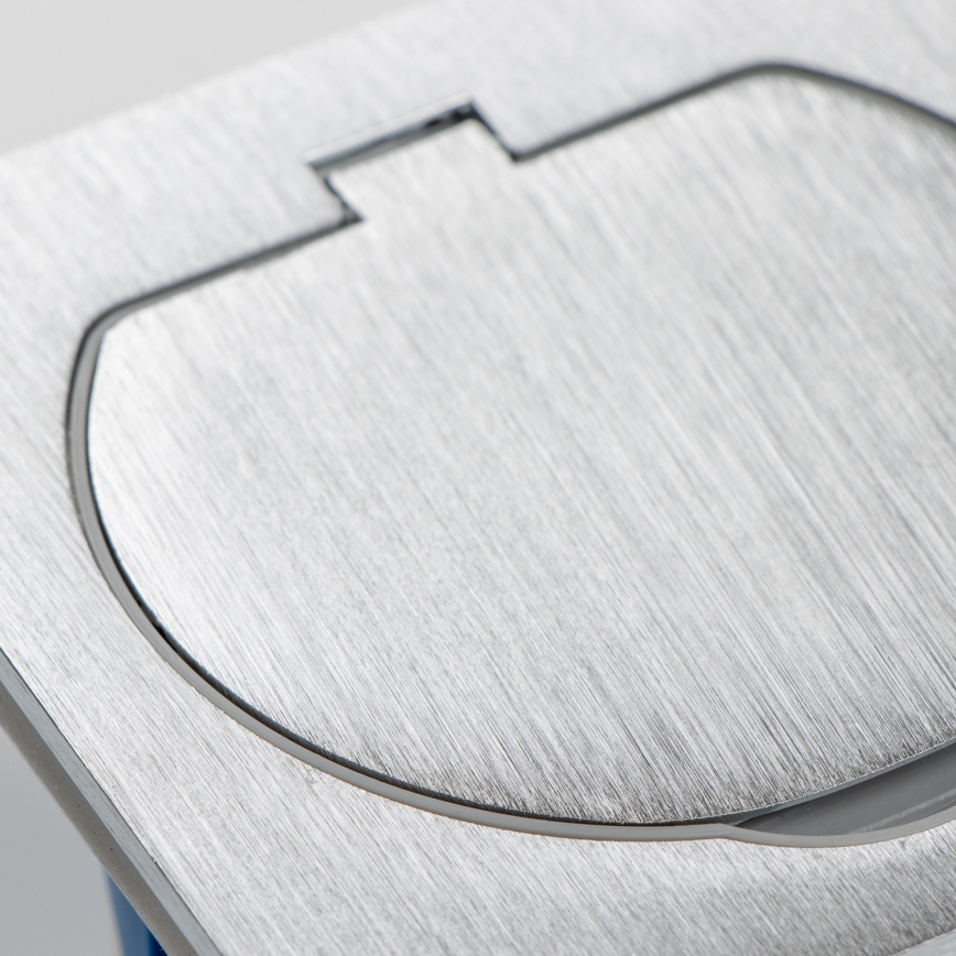 Brilagi - Вулична вбудована підлогова розетка IP55 матовий хром квадратна