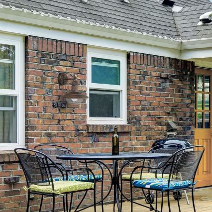 Brilagi - Зовнішній настінний світильник MOLDE 1xE27/60W/230V IP44 бронзова/патина