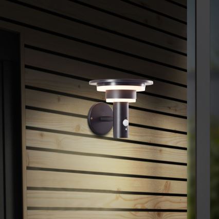 Brilliant - Сонячний світильник на стіну з LED та сенсором GARVINA LED/3W/3,7V 2000 mAh IP44 чорний