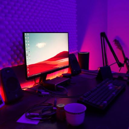 Brilo - LED RGB Стрічка з регулюванням яскравості 11,5м LED/24W/230V + пульт дистанційного керування