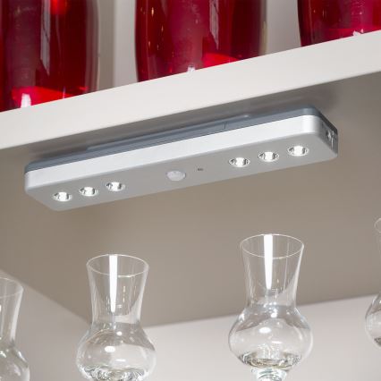 Briloner - Светодиодный навигационный светильник с датчиком LERO LED/0,48W/6xAAA