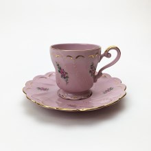 Чашка та блюдце Nero в рожевому кольорі
