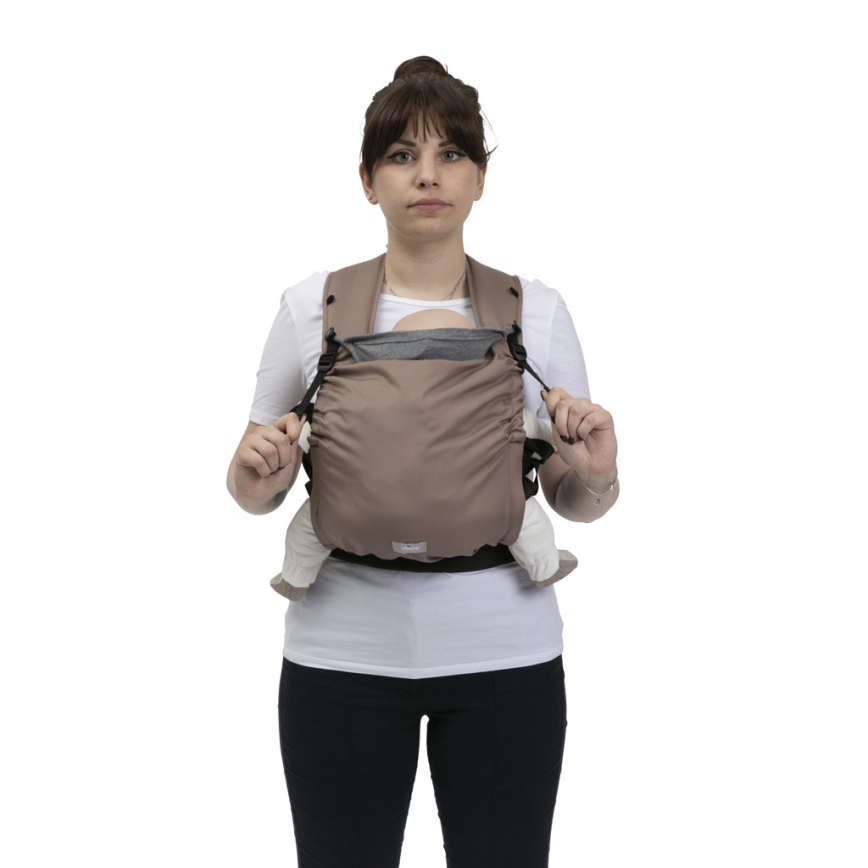 Chicco - Детский рюкзак-кенгуру SKIN FIT коричневый