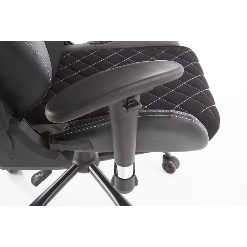 Чорне офісне крісло MERO