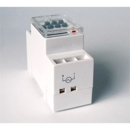 Цифровой переключатель на DIN-рейку 3680W/230V