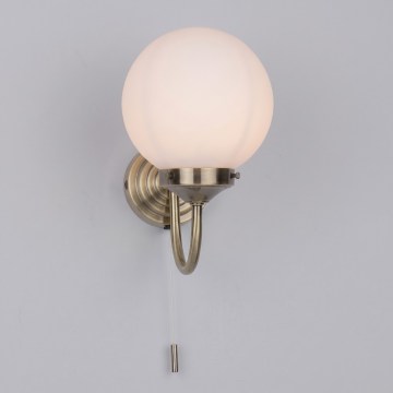 Där Lighting BAR0775 - Настінний світильник для ванної кімнати BARCLAY 1xE14/40W/230V IP44 латунь