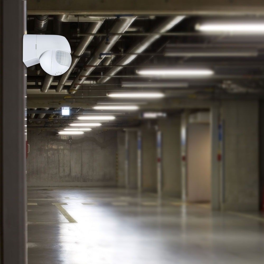 Датчик руху PIR 180° 800W/230V IP44 білий