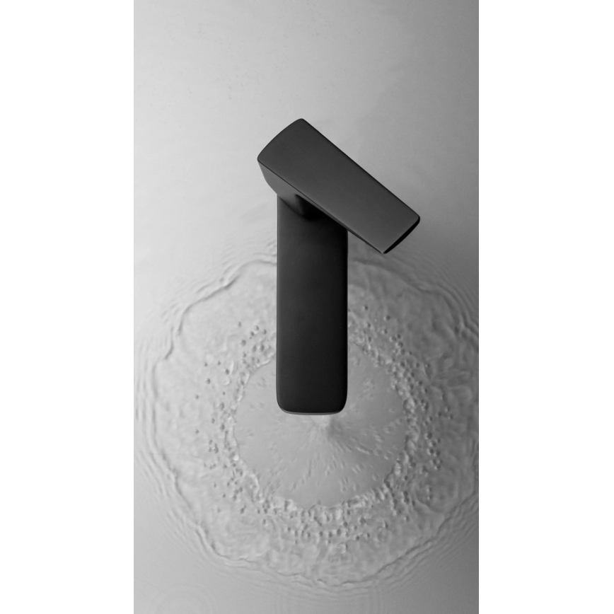 Deante BQL_N20M - Змішувач для умивальника BLUR чорний