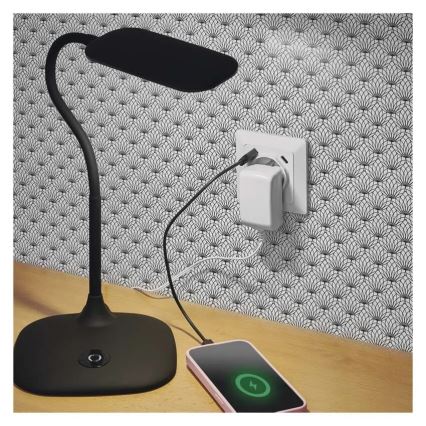 Домашняя розетка с USB-A и USB-C