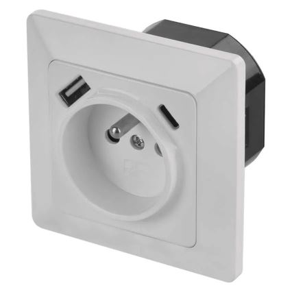 Домашняя розетка с USB-A и USB-C