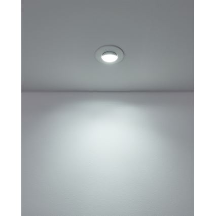 Eglo - набір із 10 вбудованих LED-світильників, 4,9 Вт/230 В, 2700/4000/6500 К, діаметр 9 см, білий
