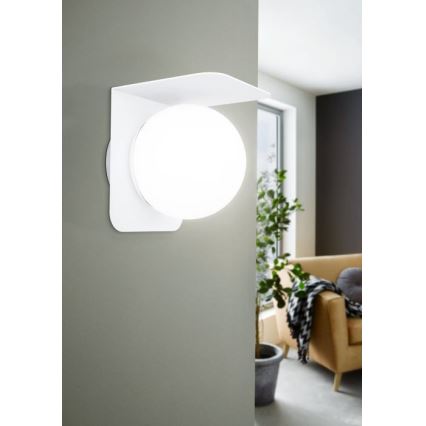 Eglo 31052 - Світильник для вулиці з LED RGBW, регульованою яскравістю CORRIENTES 1xE27/9W/230V IP44 білий