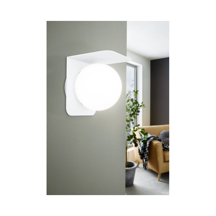 Eglo 31052 - Світильник для вулиці з LED RGBW, регульованою яскравістю CORRIENTES 1xE27/9W/230V IP44 білий