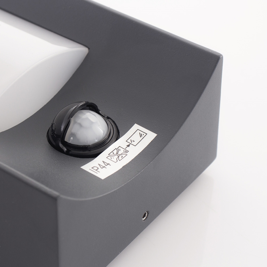 Eglo 34008 - Вуличний світлодіодний настінний світильник з датчиком CASILDA LED/6W/230V IP44