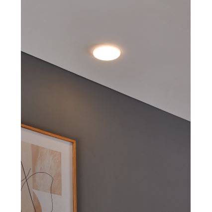 Eglo - Светодиодный встроенный светильник для ванной комнаты LED/5,5W/230V диаметр 10 см IP65
