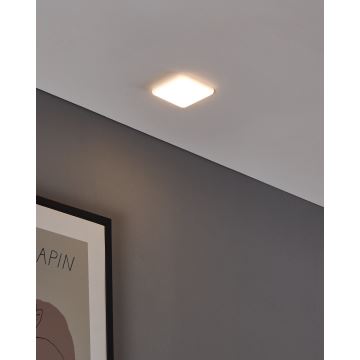 Eglo - Светодиодный встроенный светильник для ванной комнаты LED/5,5W/230V 10x10 см IP65
