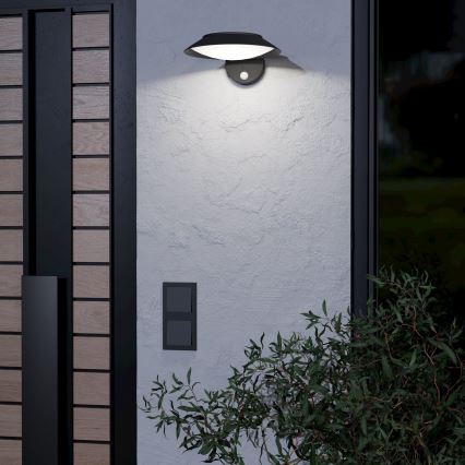 Eglo - Светодиодный настенный светильник на солнечной батарее с датчиком LED/7W/3,7V IP44